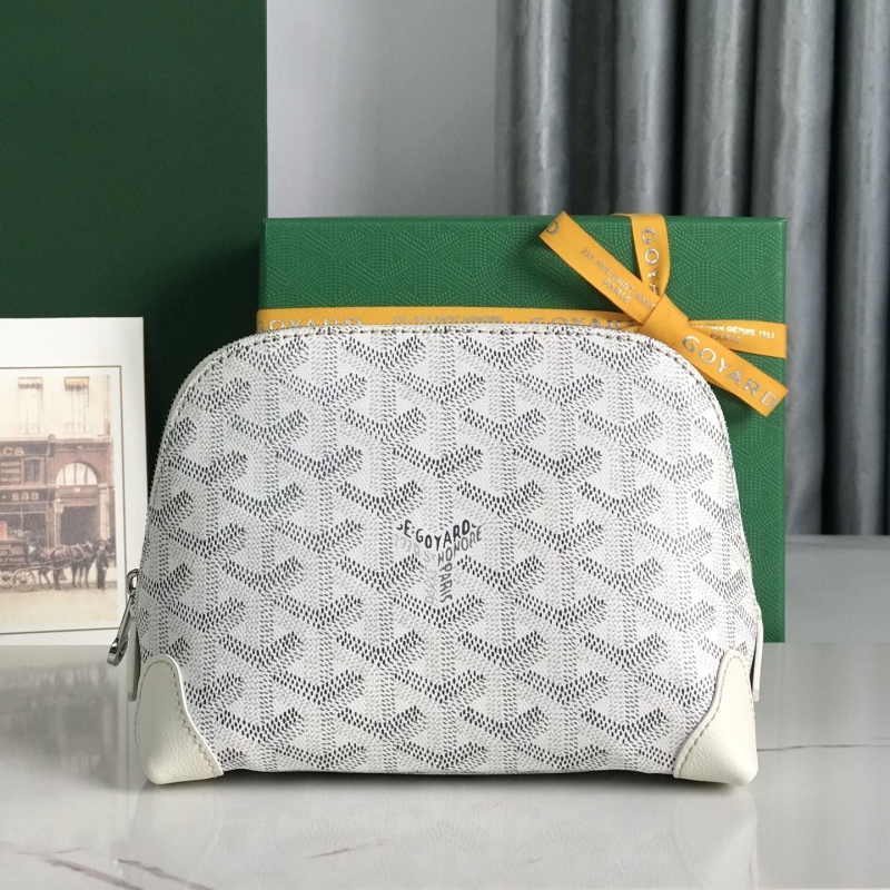Go*ard clutch bags